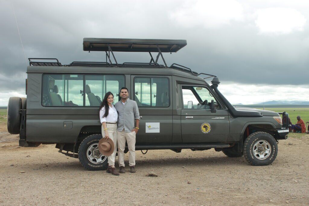 Safari Vehicle 4
