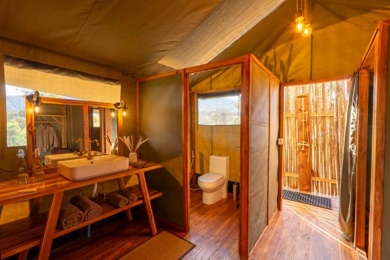 Zuri Washroom 2
