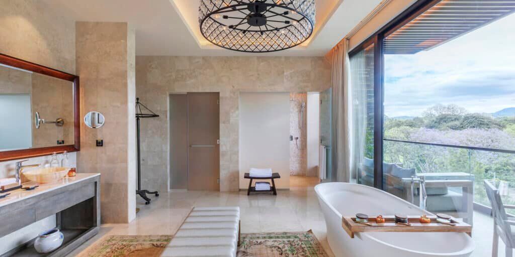 grand melia 33