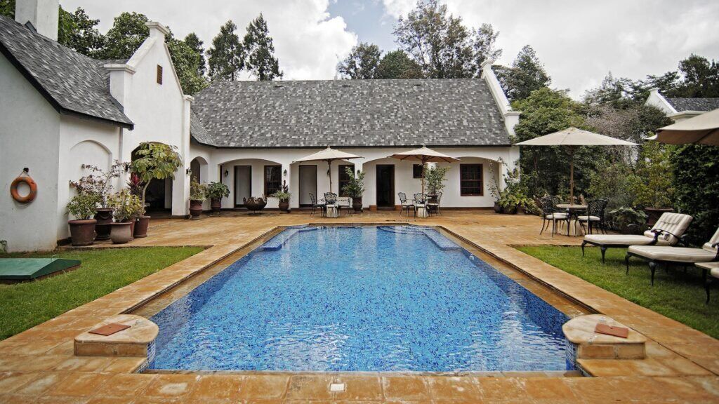 The Manor at Ngorongoro swimming pool