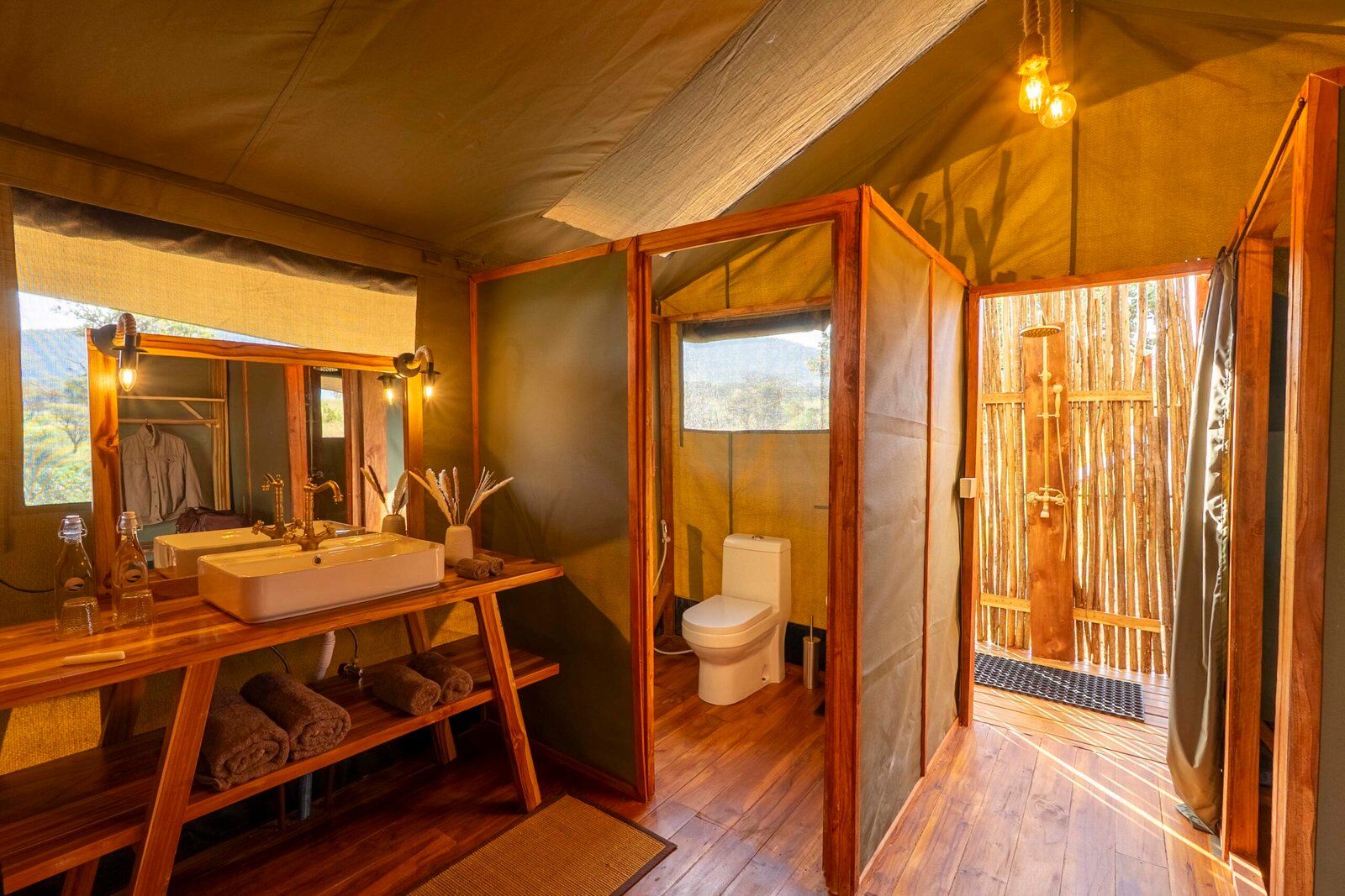 Zuri Washroom 2