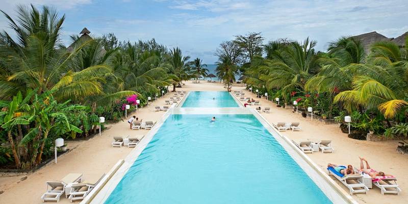 Fun Beach Pools 1