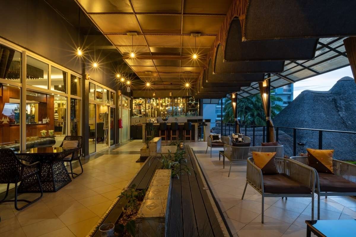 Hotel des Milles Collines 2