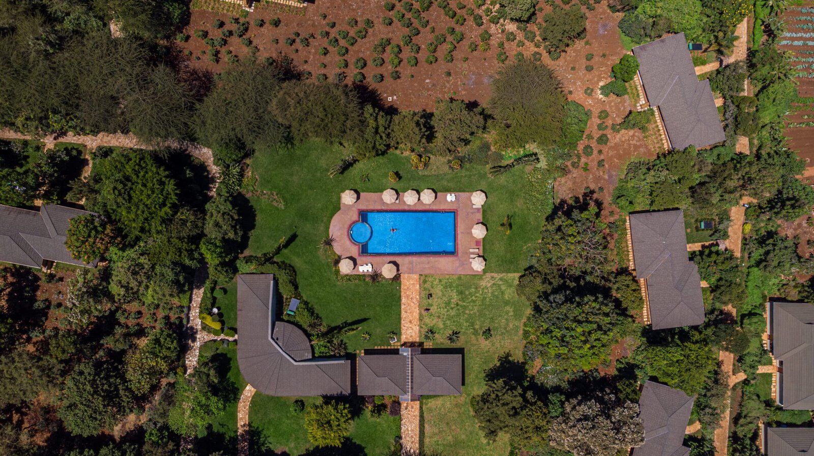 Acacia Farm Lodge 9